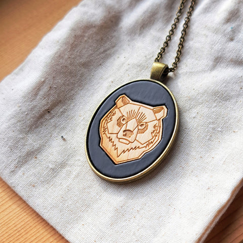 Roam - Maple & Black