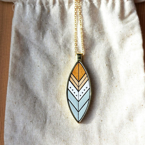 Stevie - Iced Minty Blue