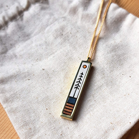 Joni Necklace (Sunset Back)