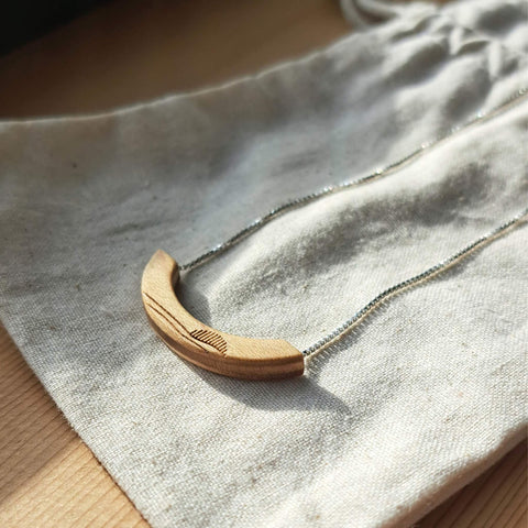 Golden Hour Necklace - Maple