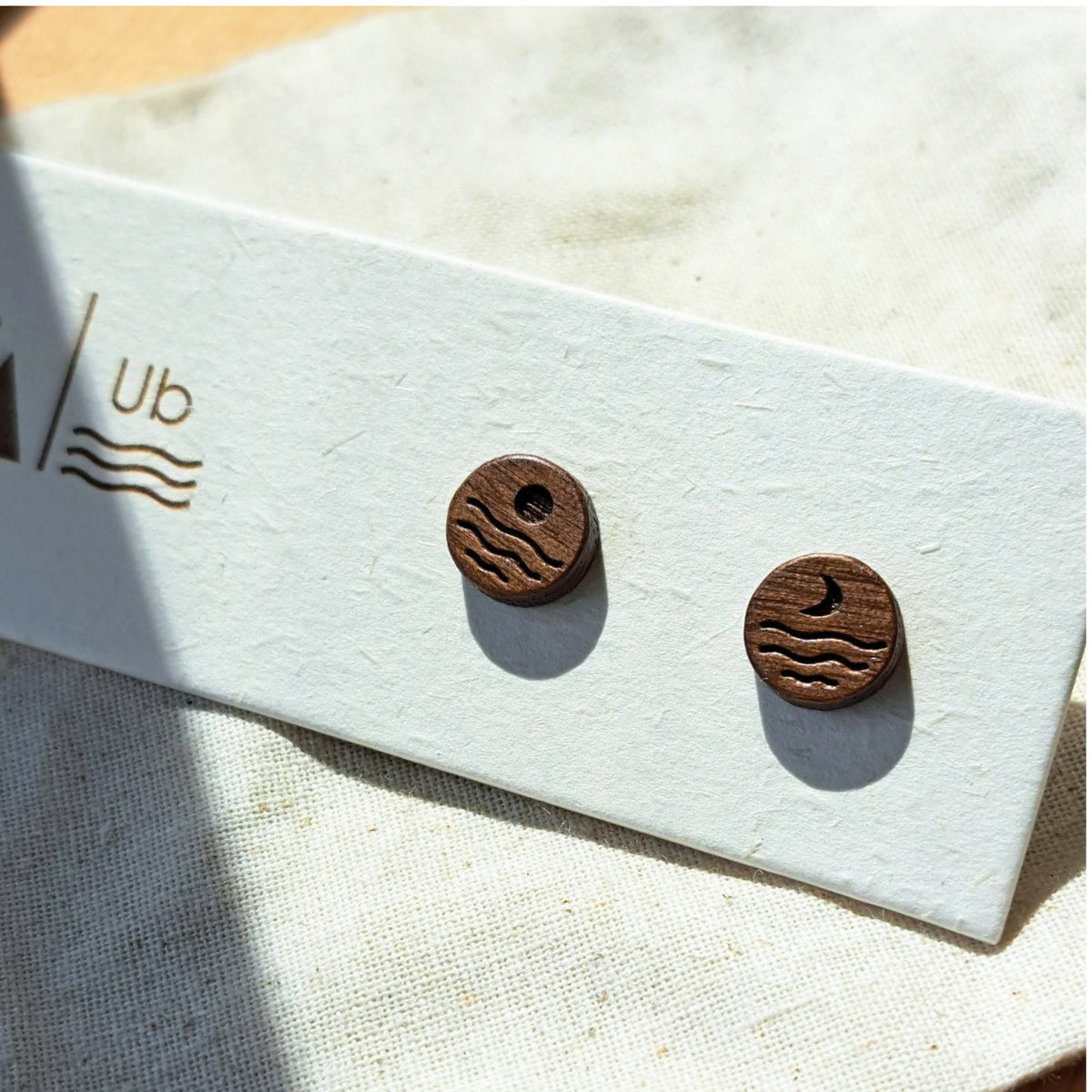 Walnut Circle - Waves - Sun & Moon
