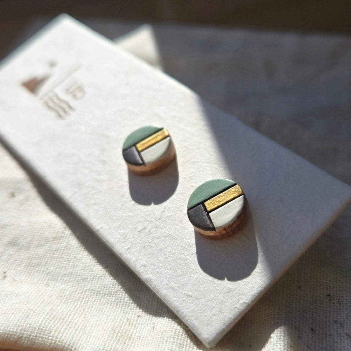 Colour Block Circle- Sage & Gold