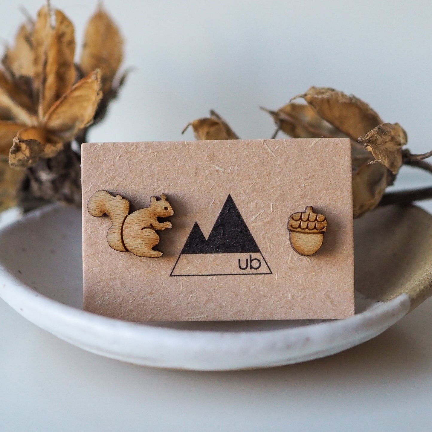 Squirrel & Acorn